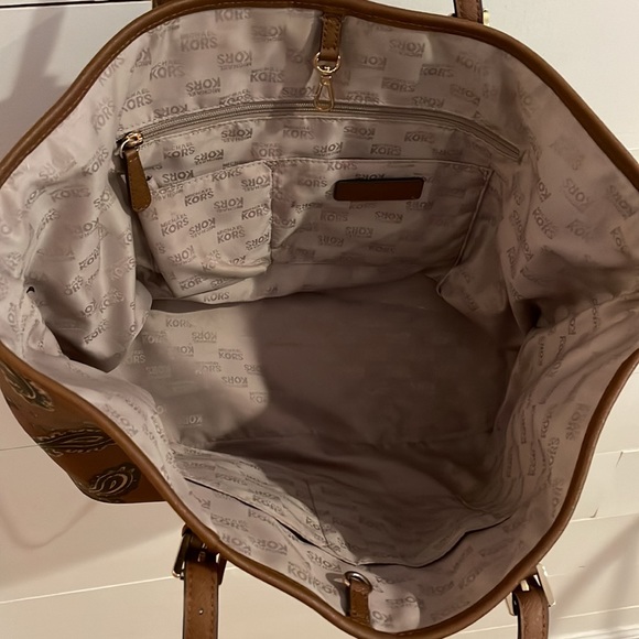 Michael Kors Brown Paisley Emry Tote Shoulder Bag - Picture 6 of 13